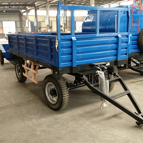 4T農(nóng)用拖拉機(jī)自卸拖車(chē)